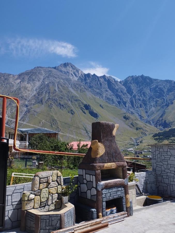 Kazbek View Hostel Kazbegi Ngoại thất bức ảnh